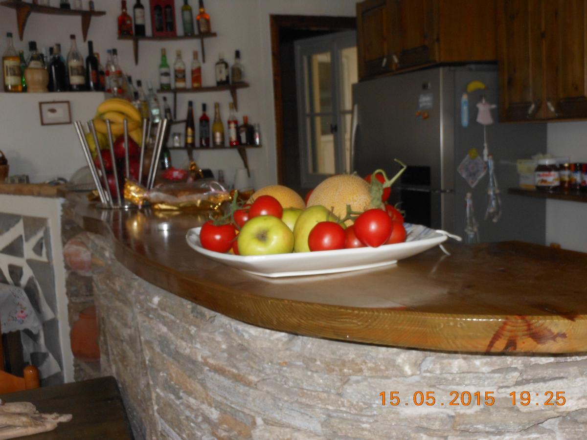 Afrodite Hotel Tinos Exterior photo